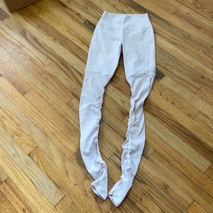 Alo Yoga Powder Pink Goddess Leggings